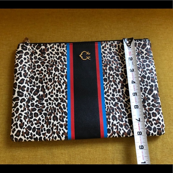 C. Wonder leopard clutch - Picture 4 of 4